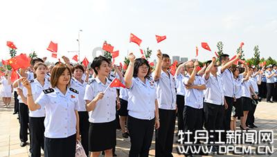 放飞笼中鸟